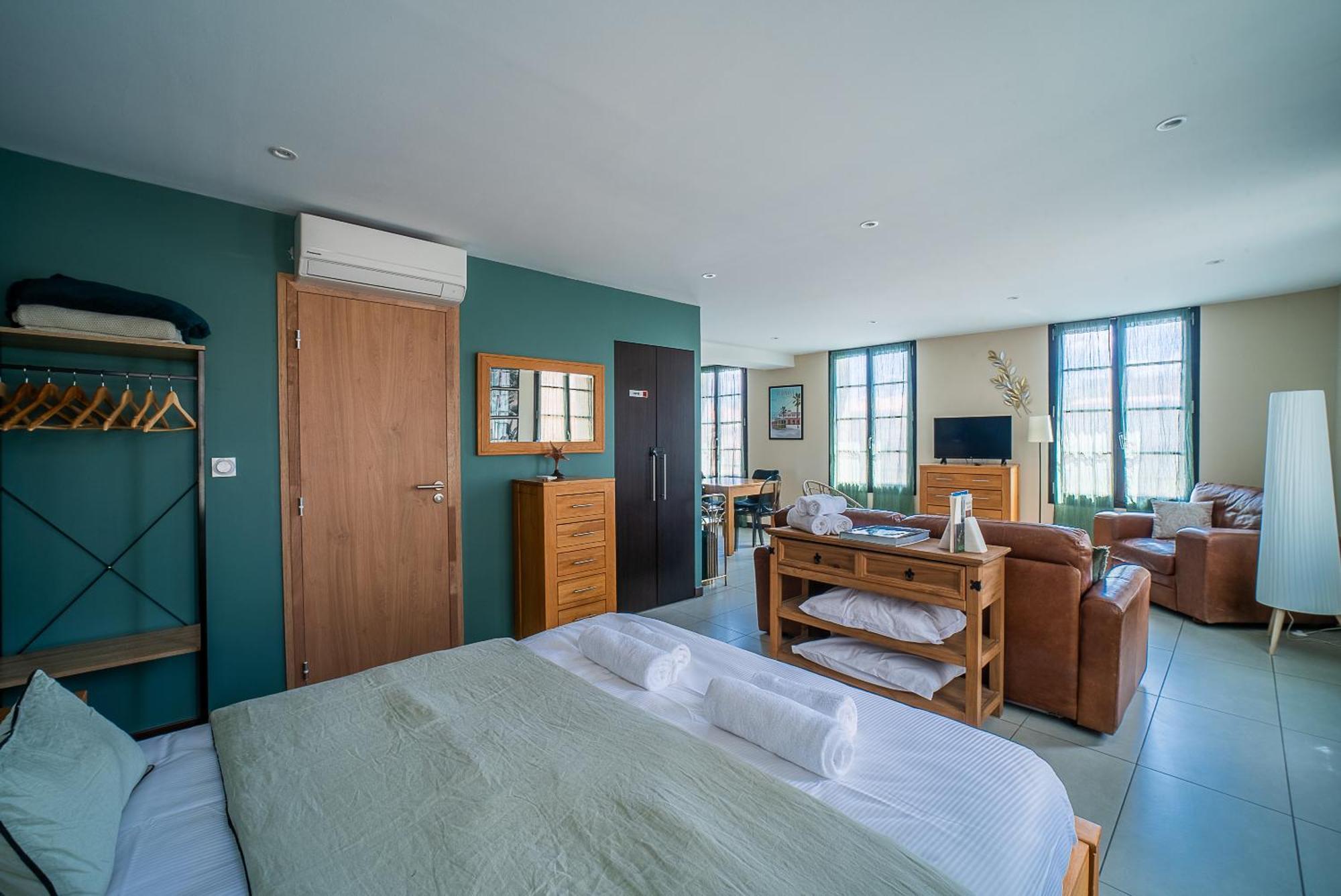 Suites Coronell D'En Vila Perpignan Ngoại thất bức ảnh