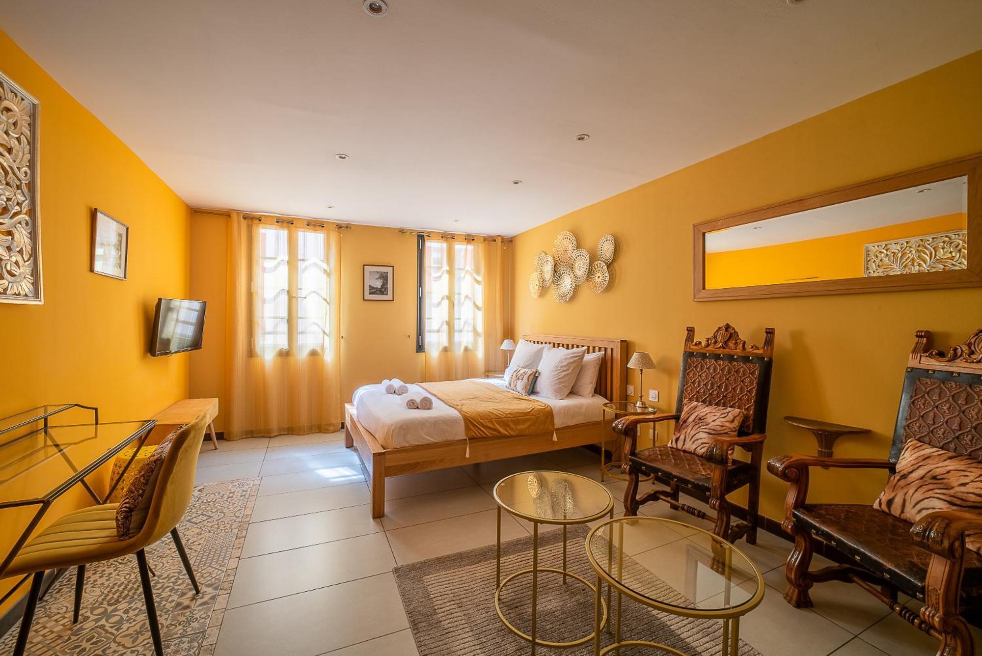 Suites Coronell D'En Vila Perpignan Ngoại thất bức ảnh
