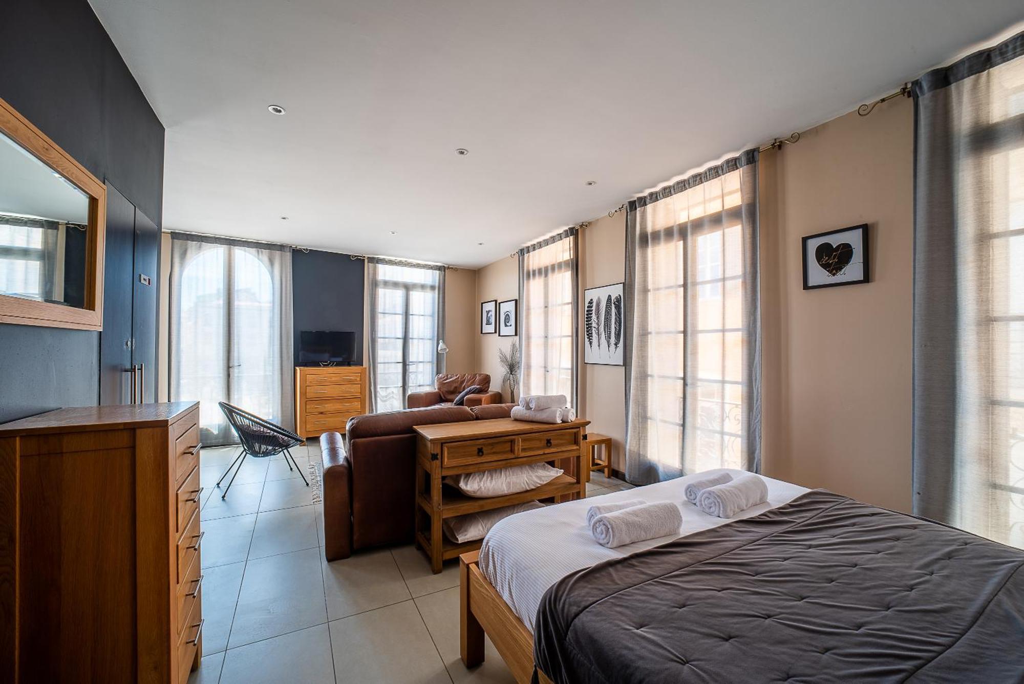Suites Coronell D'En Vila Perpignan Ngoại thất bức ảnh