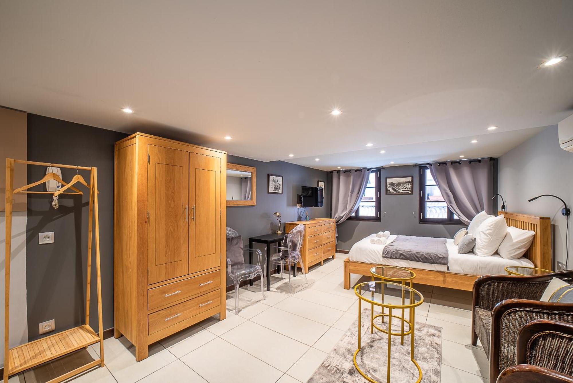 Suites Coronell D'En Vila Perpignan Ngoại thất bức ảnh